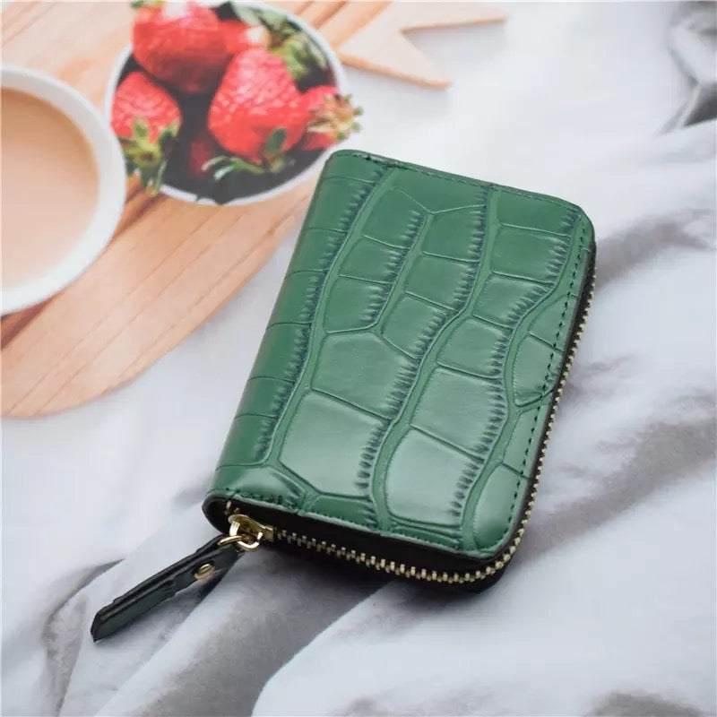 Crocodile card holder wallet case