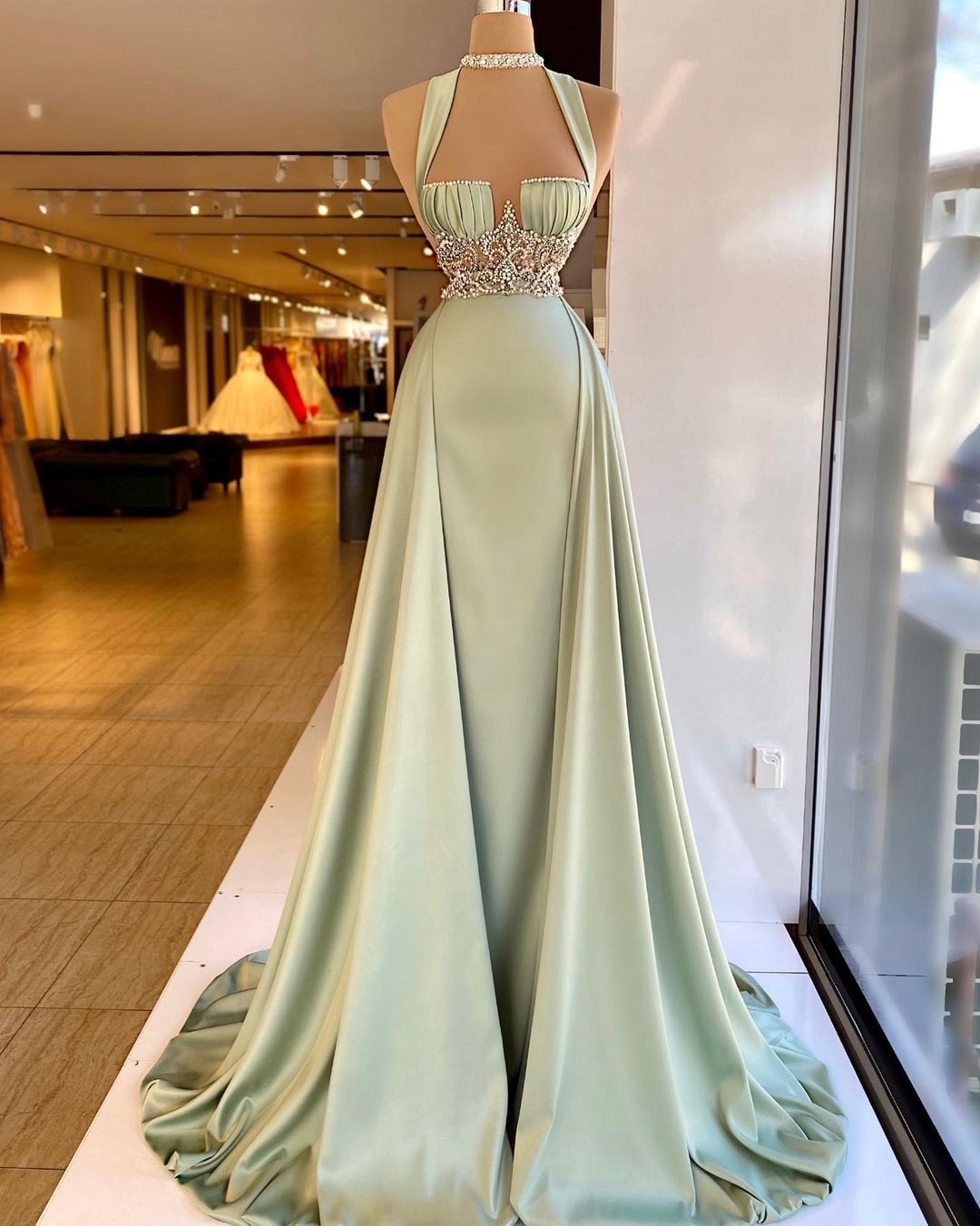 Elegant Satin Crystals Gowns Halter Long Detachable Dress